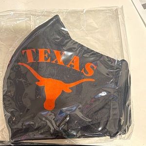 COPY - Comfortable 3 layer Texas Longhorns face mask